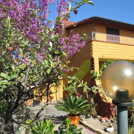 Iocchedda Apartment *